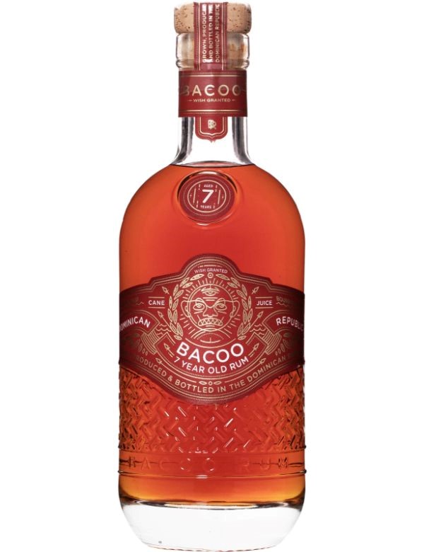 Bacoo Dominican Rum 7y  40% 70cl